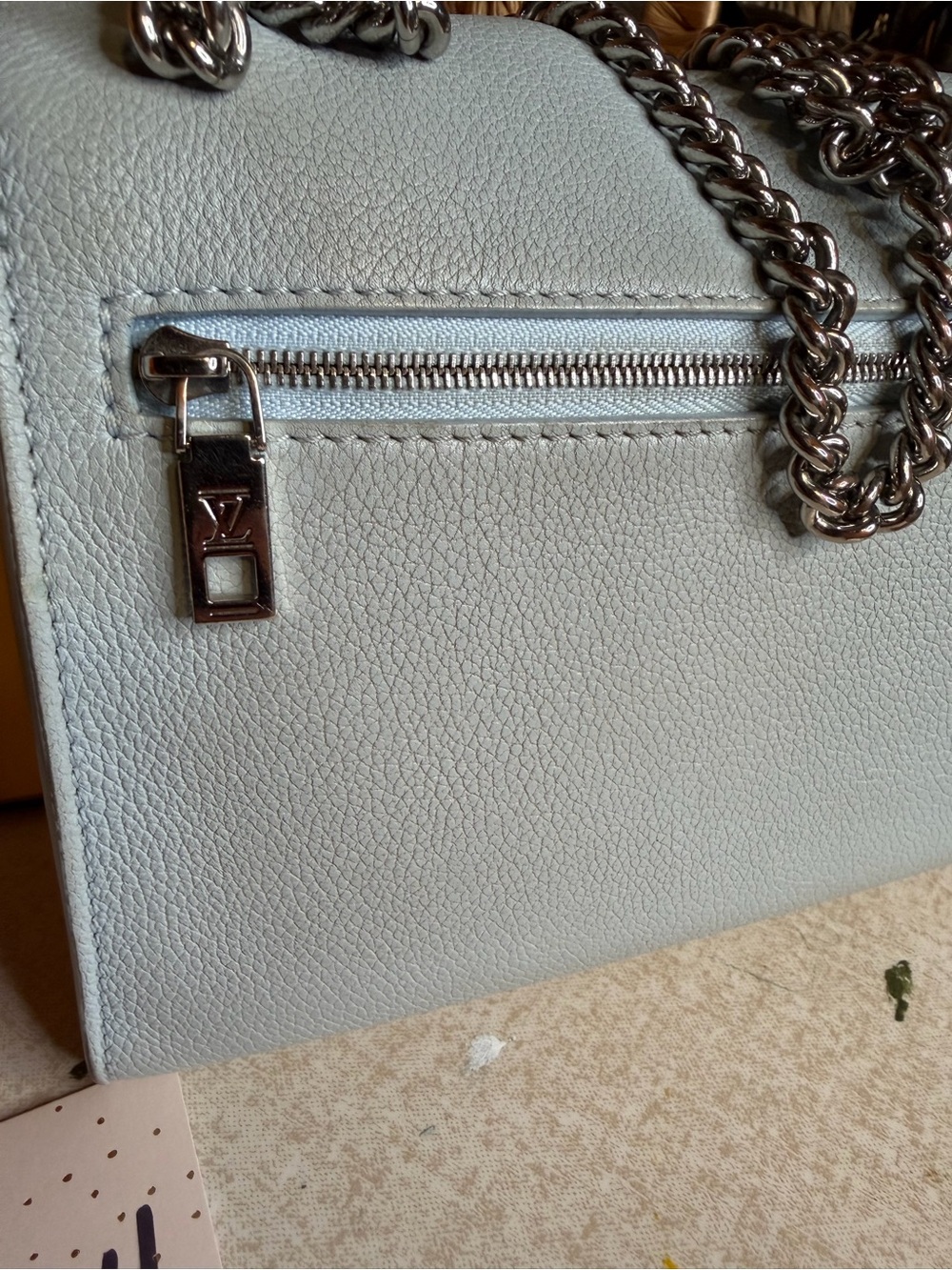 Louis Vuitton Lockme II BB - Picture 6 of 16